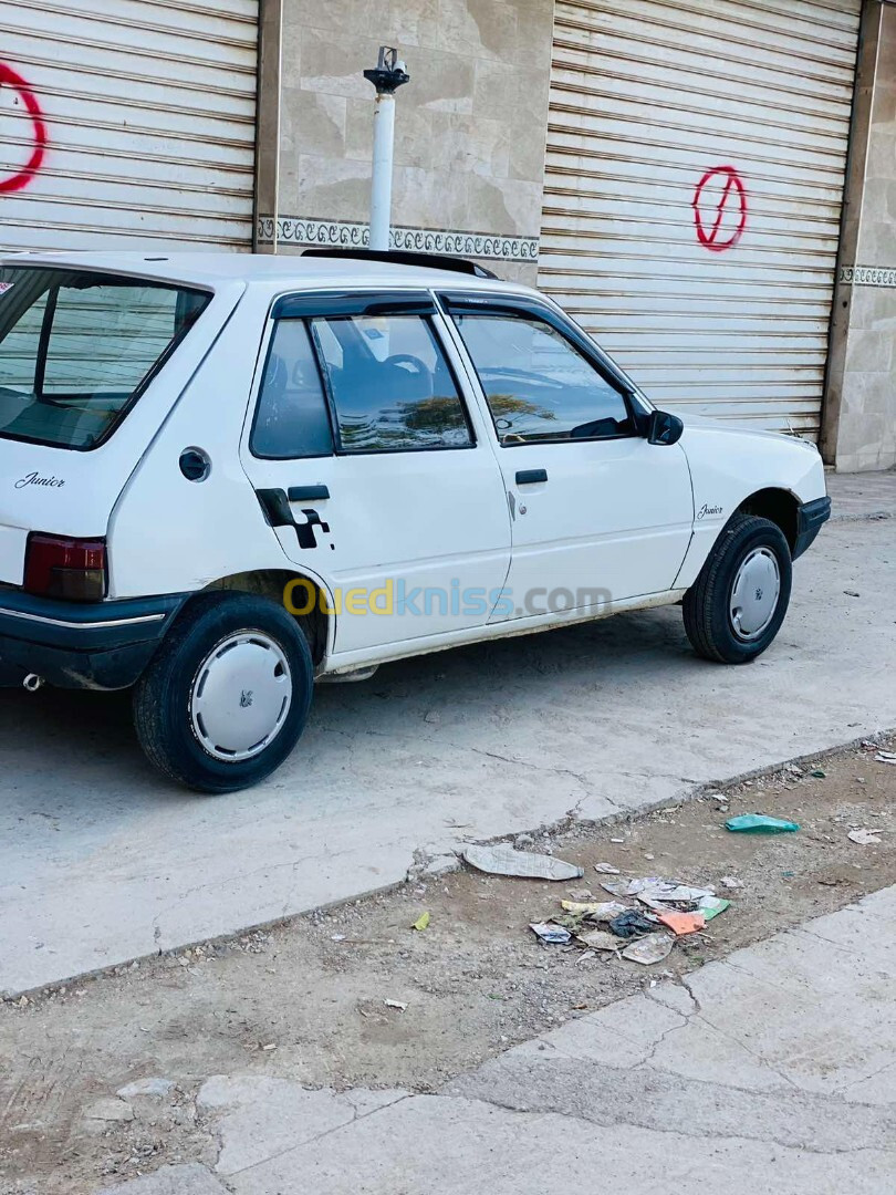 Peugeot 205 1990 Junior