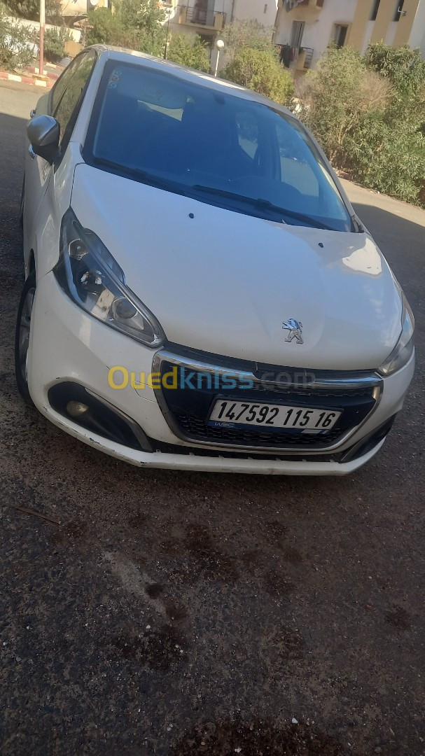 Peugeot 208 2015 208