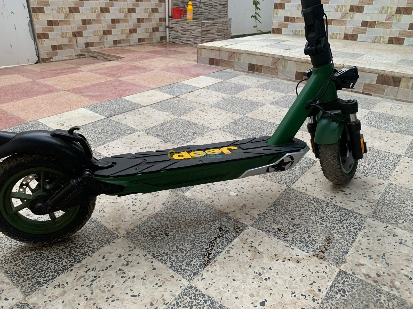 Trotinette électrique jeep 