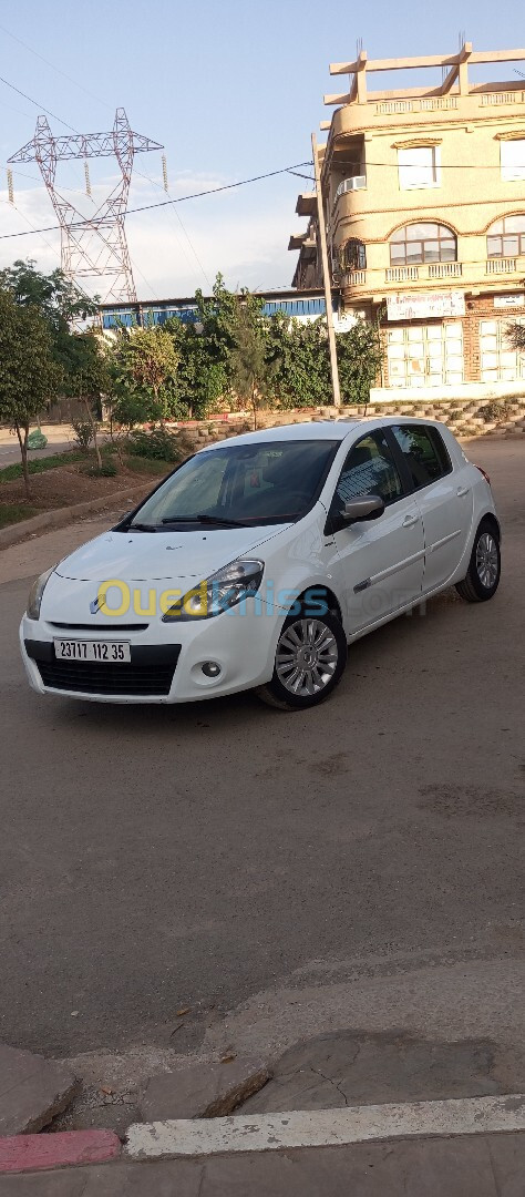 Renault Clio 3 2012 Night and Day