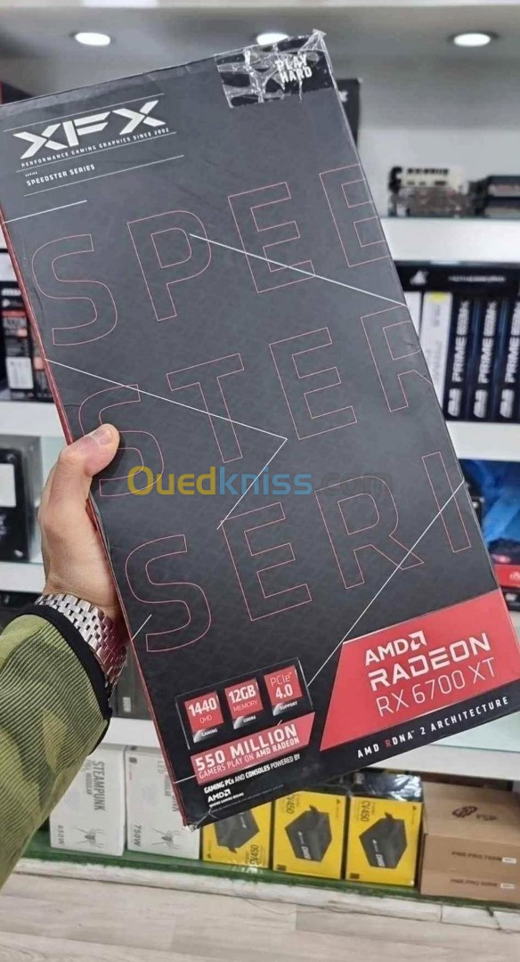XFX SPEEDSTER QICK  AMD Radeon RX 6700 XT