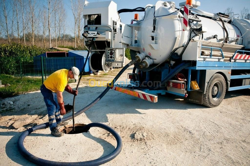 Camion débouchage canalisation curage nettoyage 