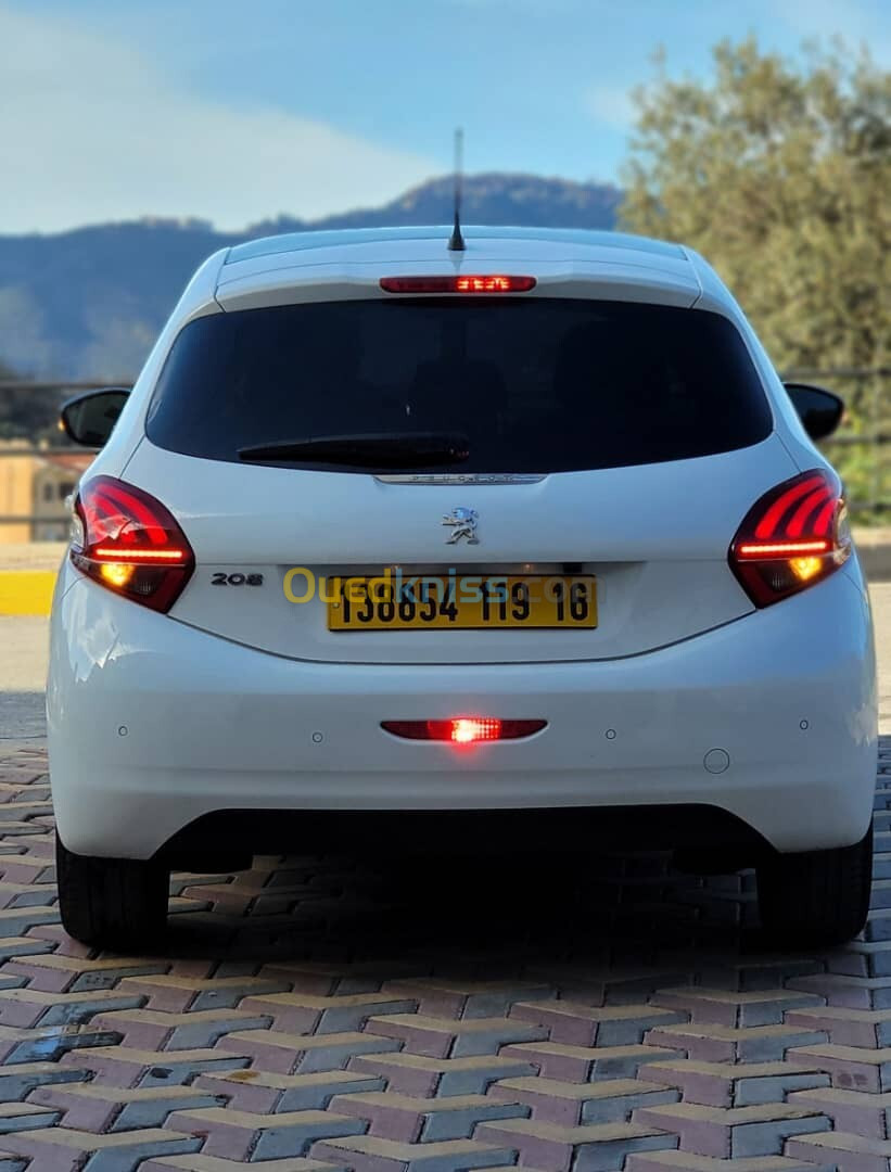 Peugeot 208 2019 Allure Facelift