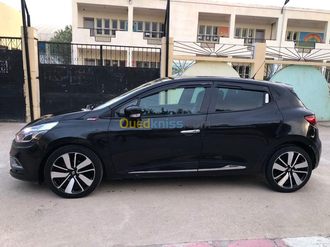 Renault Clio 4 2014 Seventeen