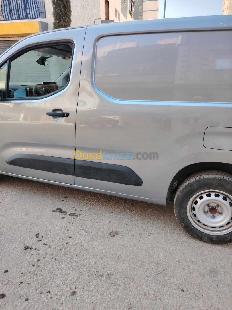 Fiat Professional Doblo 2024 Italien