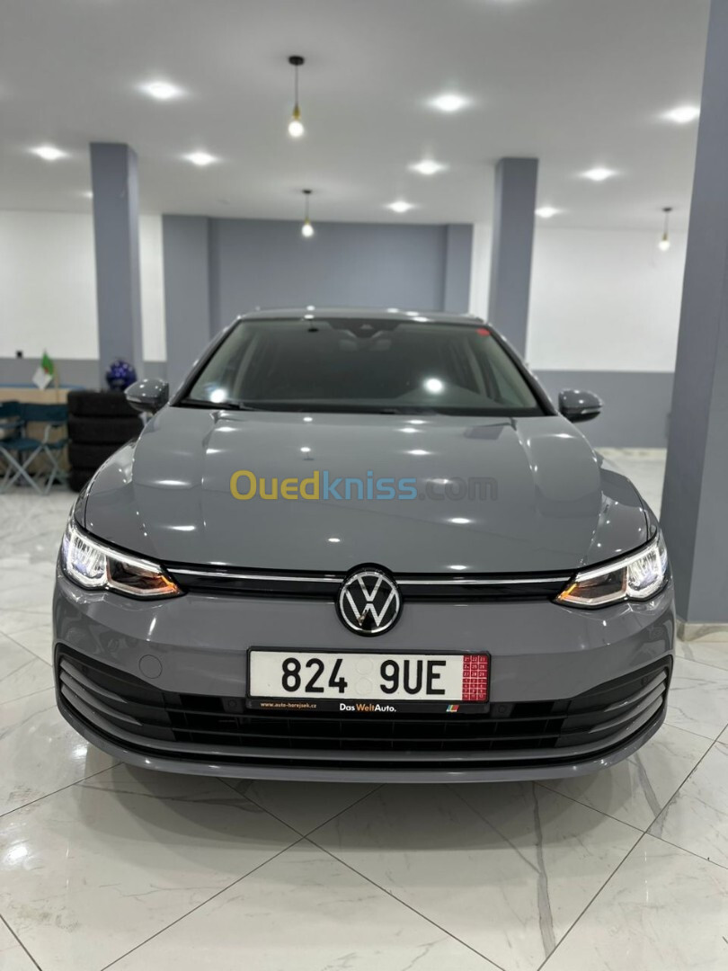 Volkswagen Golf 8 2023 Life+