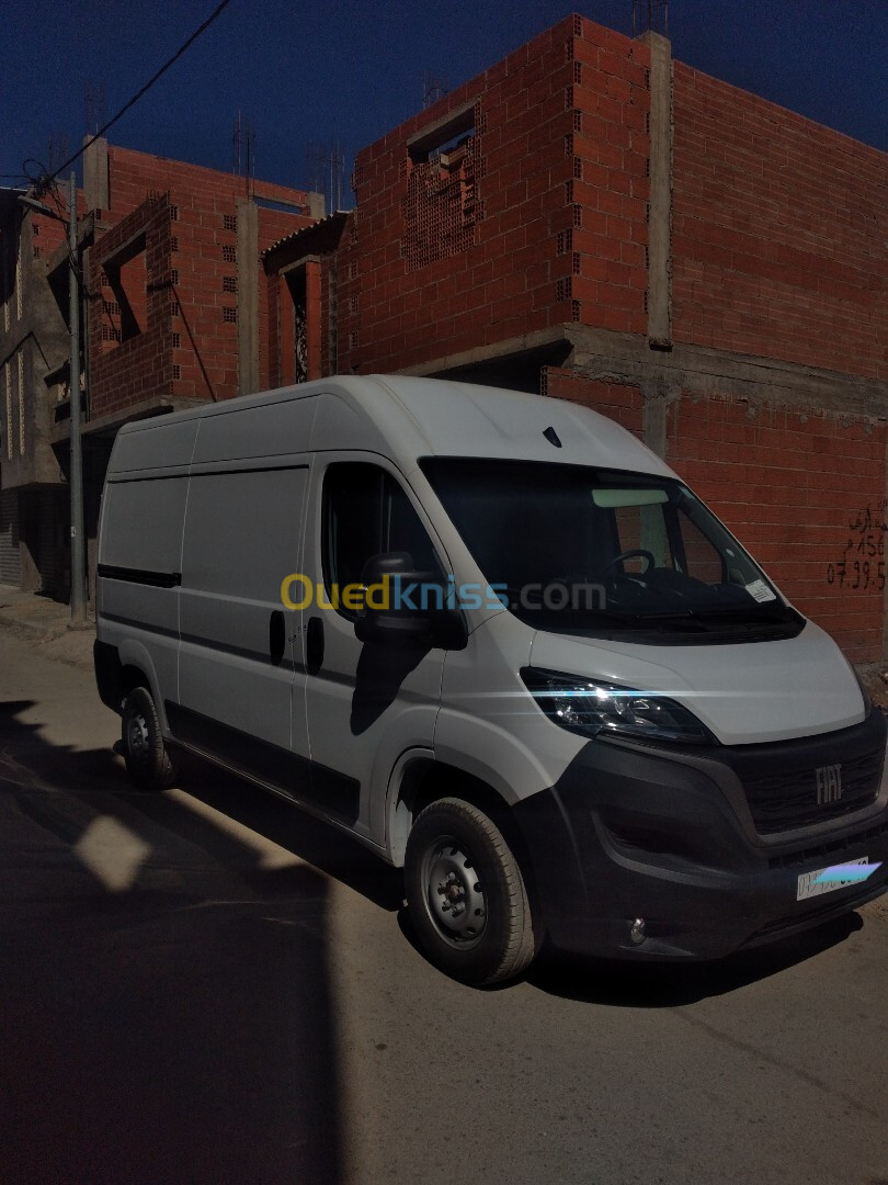 Fiat DUCATO 2 panneaux 2024