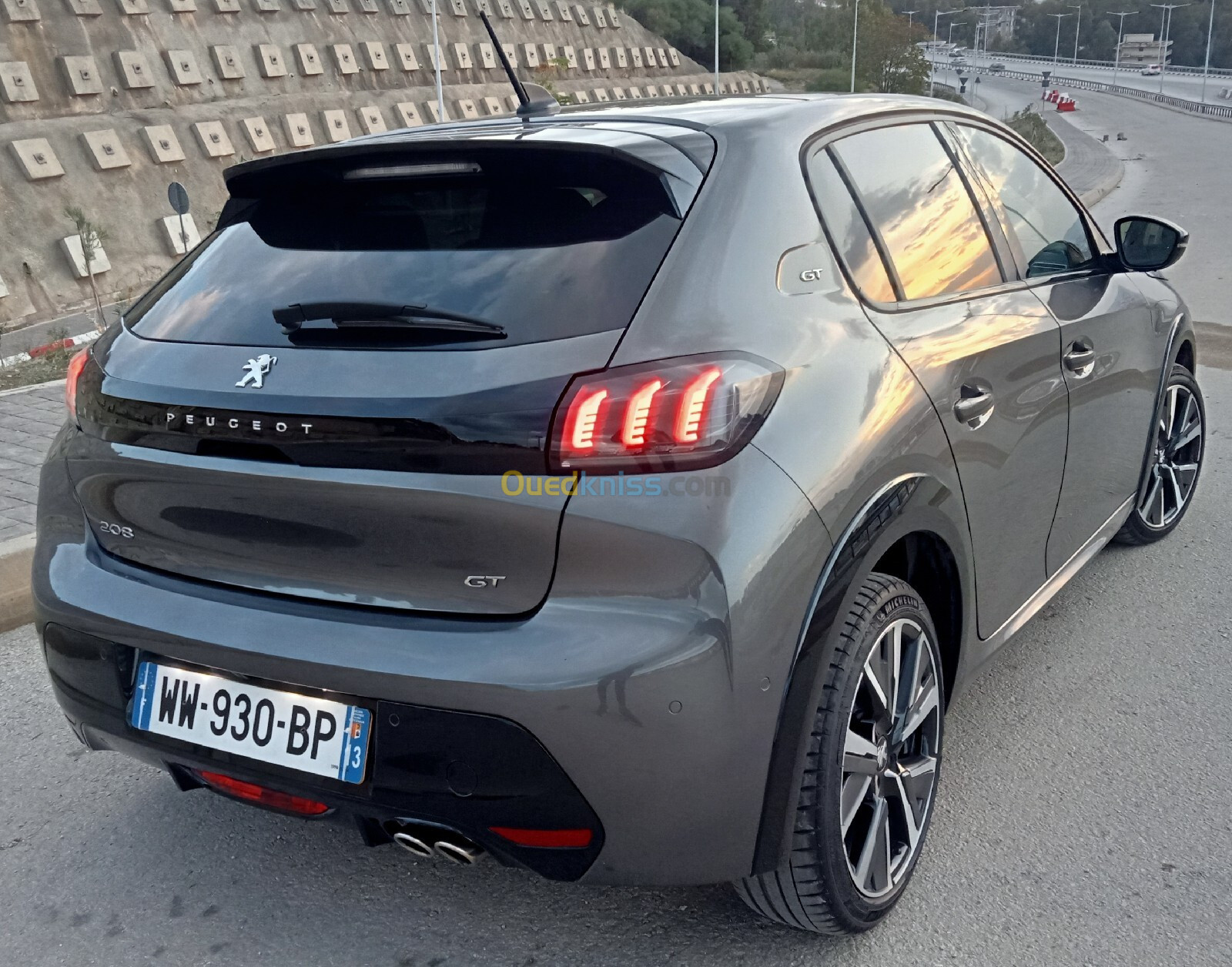 Peugeot 208 2024 Gt line