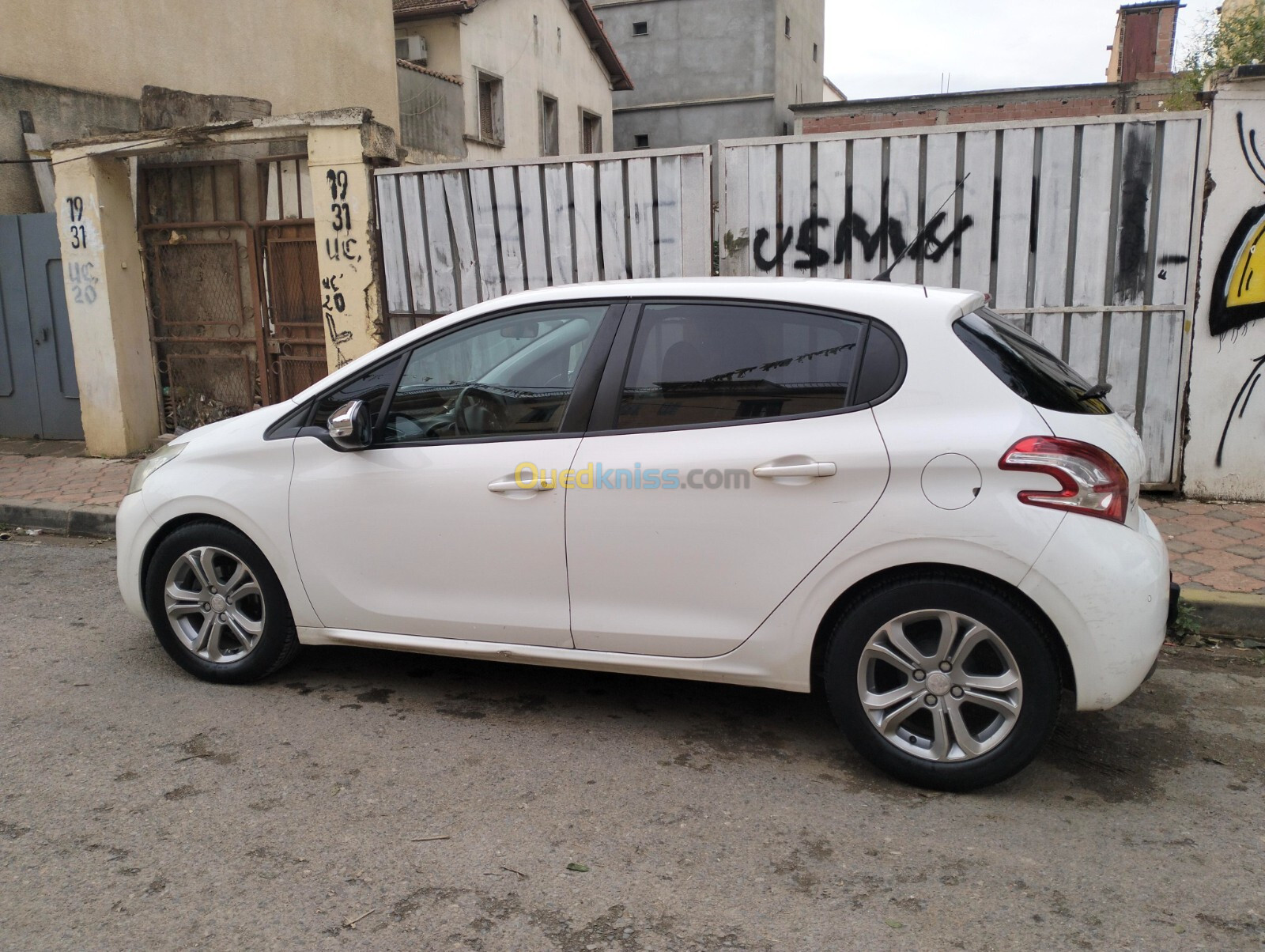 Peugeot 208 2014 Allure