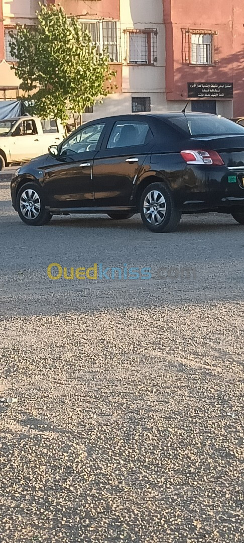 Peugeot 301 2013 Active