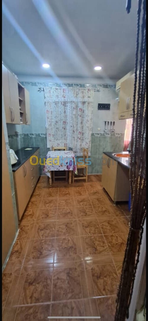 Location Appartement F3 Alger Zeralda