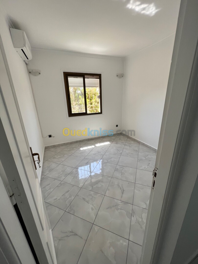 Location Appartement F4 Alger Cheraga