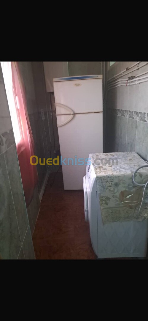 Location Appartement F3 Alger Zeralda