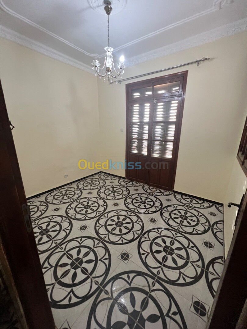 Location Niveau De Villa F3 Alger Zeralda