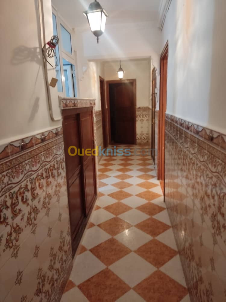 Vente Appartement F3 Alger Zeralda