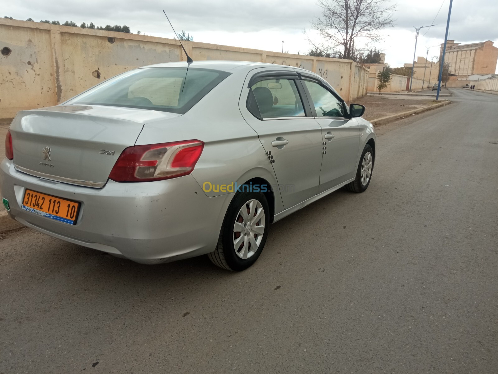 Peugeot 301 2013 Active