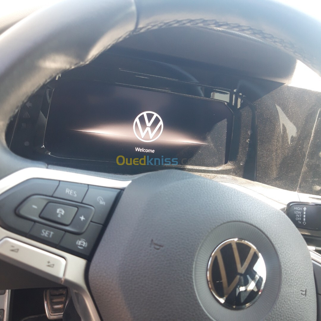 Volkswagen Golf 8 2021 Active