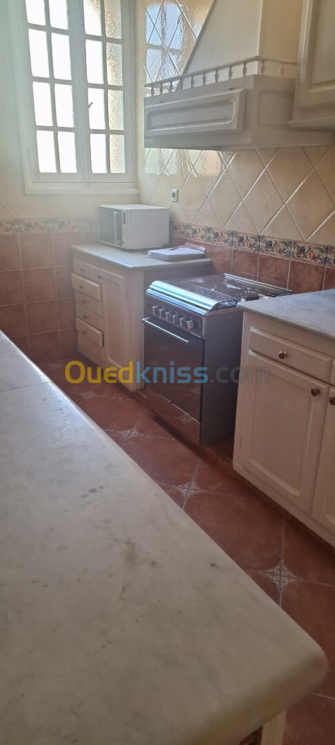 Location Appartement F14 Alger Dely brahim