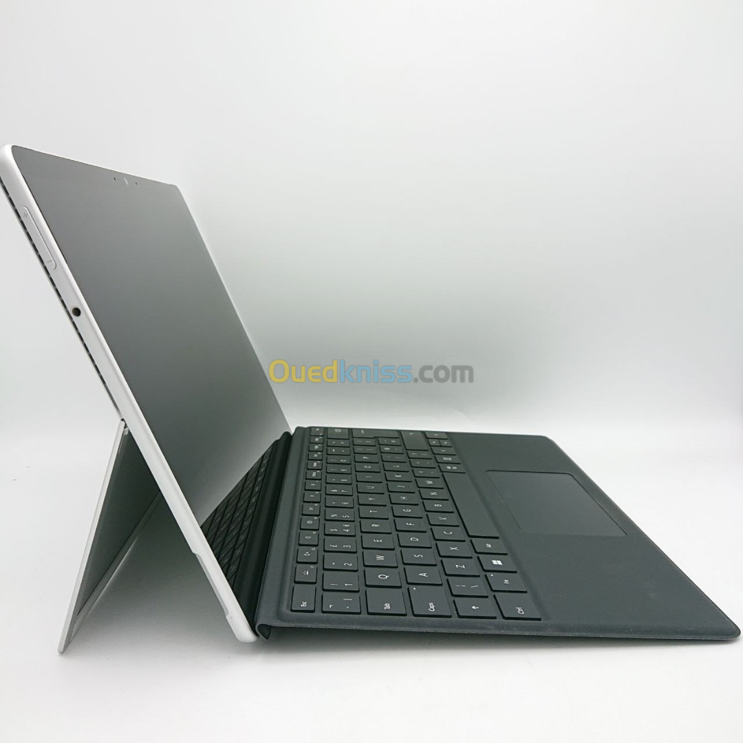 microsoft Surface Pro 8 I7-1185G7 16 GB LPDDR4x 256 To SSD Intel Iris Xe 13,5" 3000 x 2000 Touch 