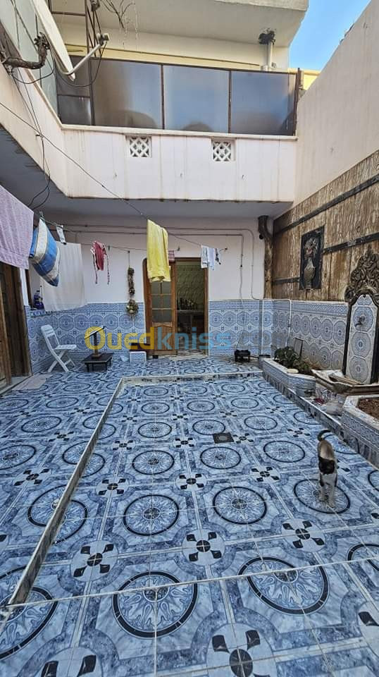 Vente Niveau De Villa F4 Sidi Bel Abbès Sidi bel abbes