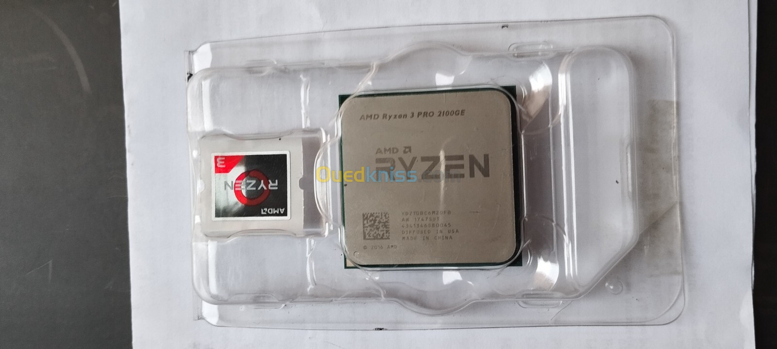 RYZEN 3 2100GE + 8G RAM (2*4)