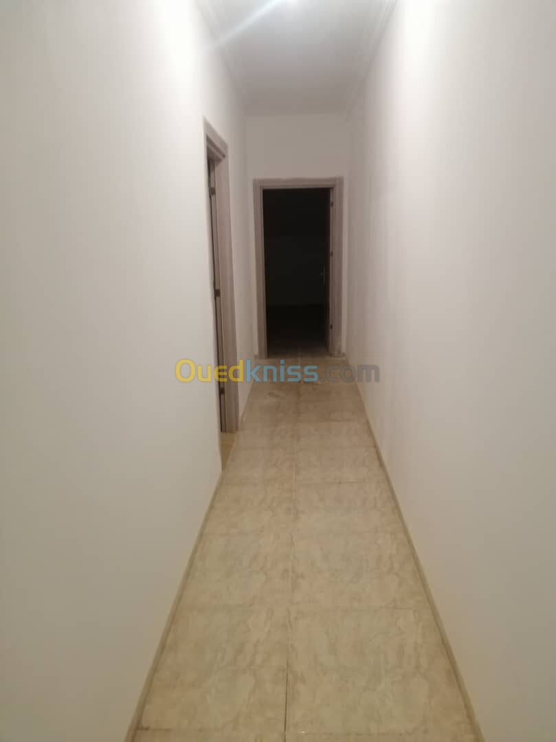 Location Appartement F5 Alger Mahelma