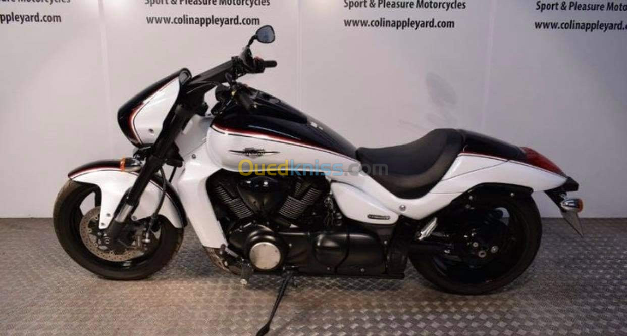 Suzuki Intruder 2018