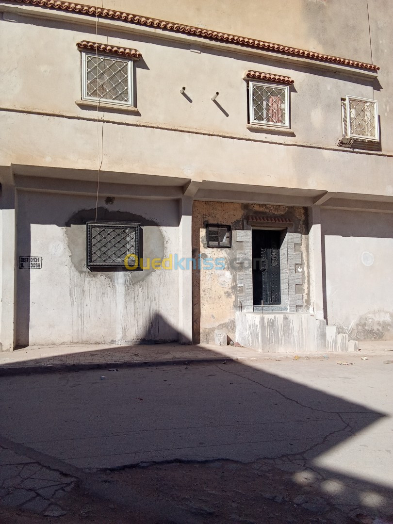 Vente Appartement F11 Laghouat Aflou