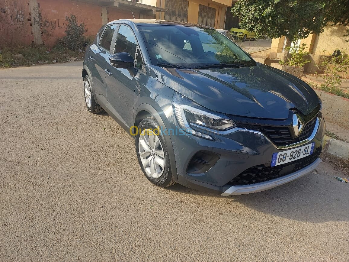 Renault Captur /clio 2023 Évolution