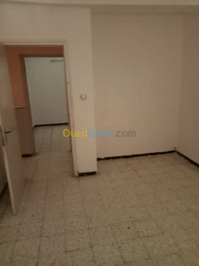 Vente Appartement F4 Tipaza Hadjout