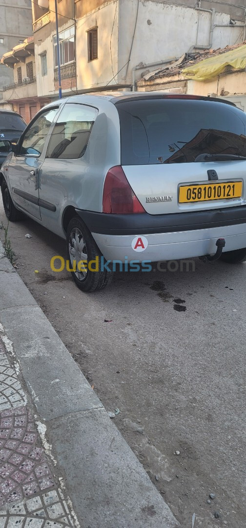 Renault Clio 2 2001 Extreme