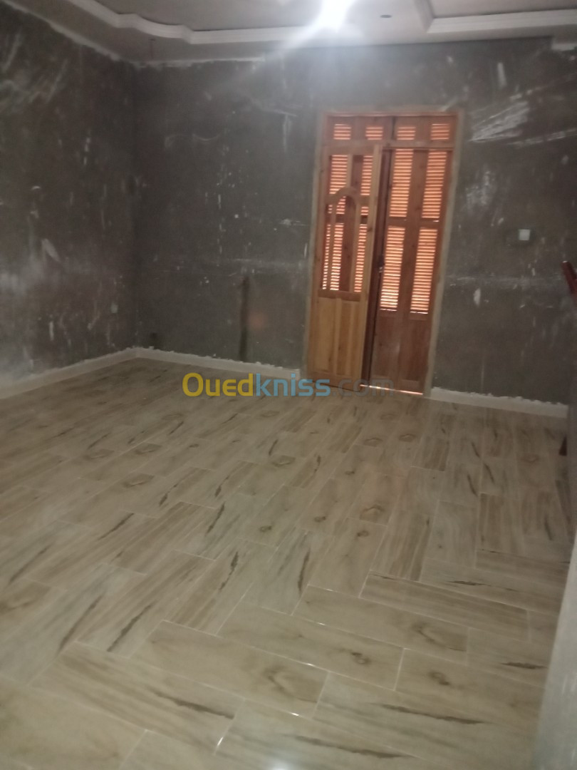 Vente Villa Skikda Sidi mezghiche