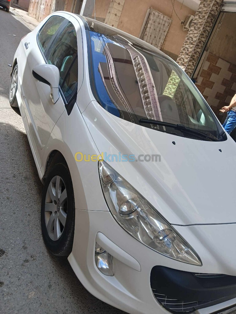 Peugeot 308 2011 308