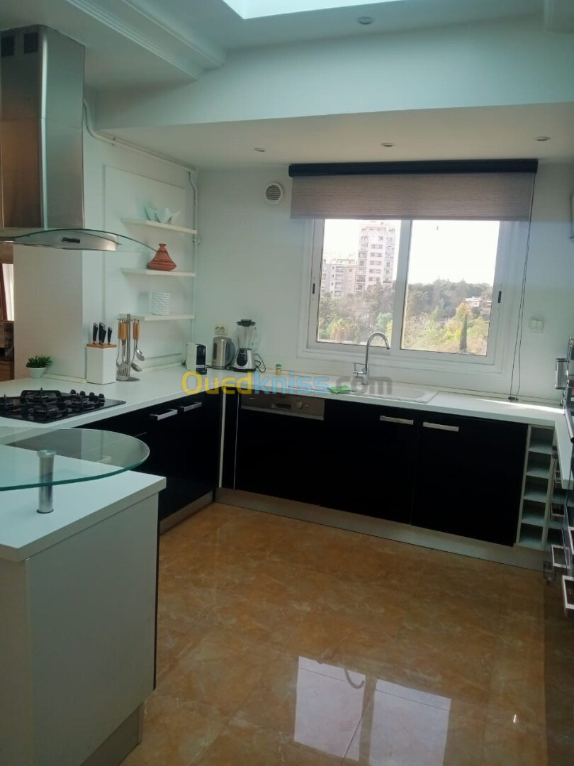 Location Appartement F4 Alger Hydra