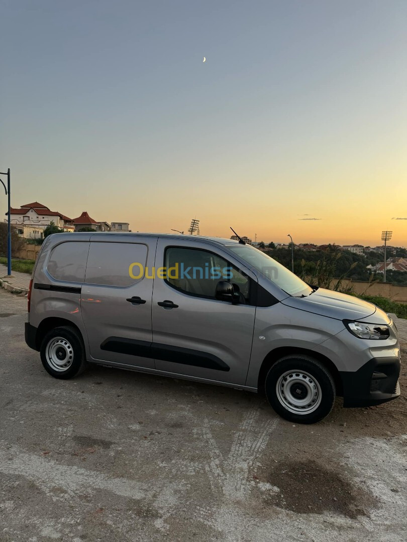 Fiat Doblo 2024 