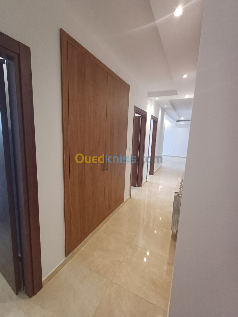 Vente Appartement F5 Alger Cheraga