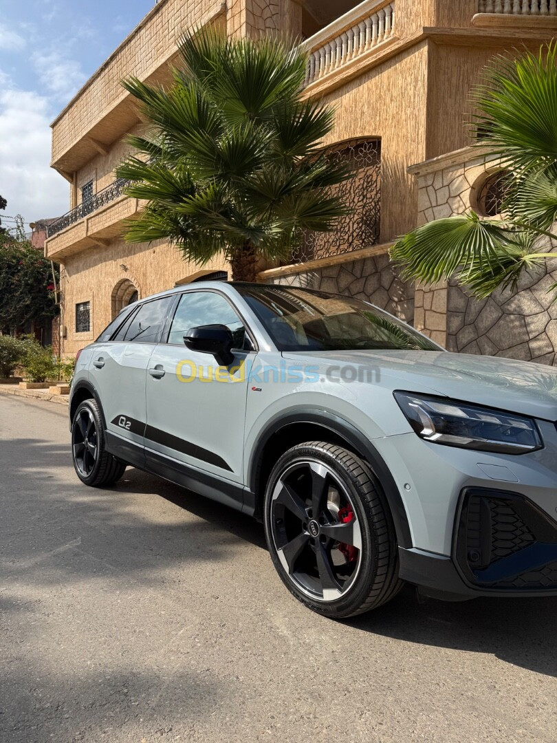 Audi Q2 2024 S line ♦️