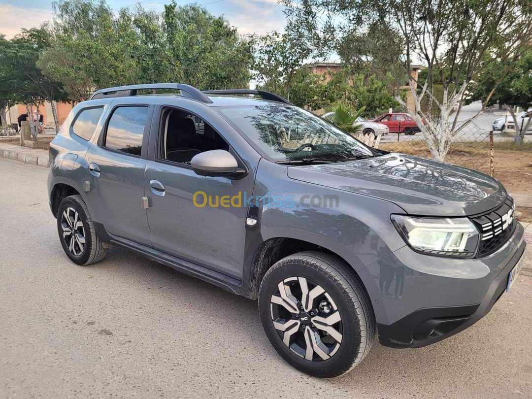 Dacia Duster 2023 La tt