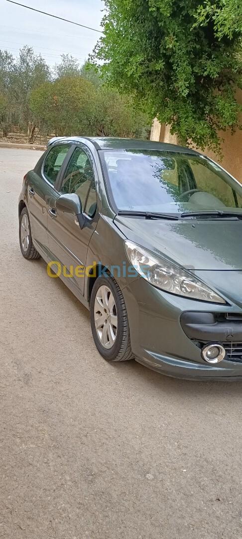 Peugeot 207 2008 Premium