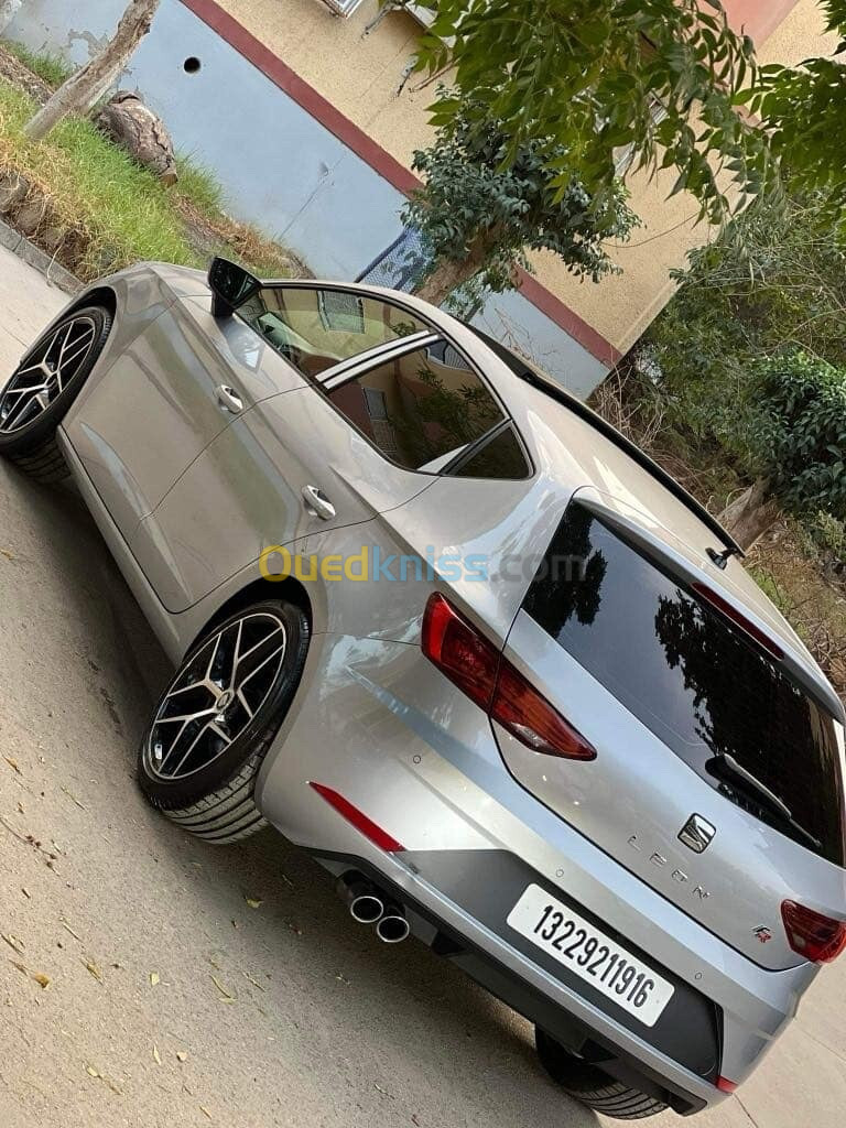 Seat Leon 2019 Urban kit FR