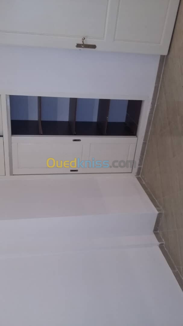 Location Appartement F3 Alger Bouzareah