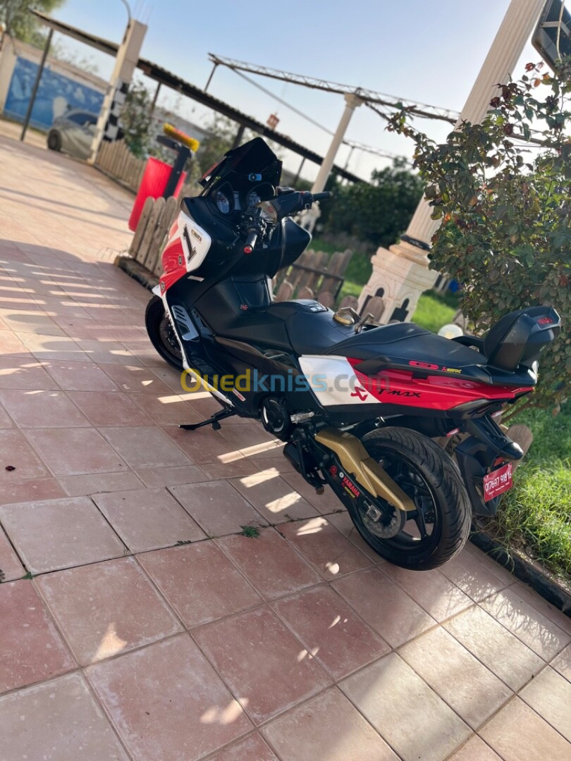 Yamaha tmax Dx 2018