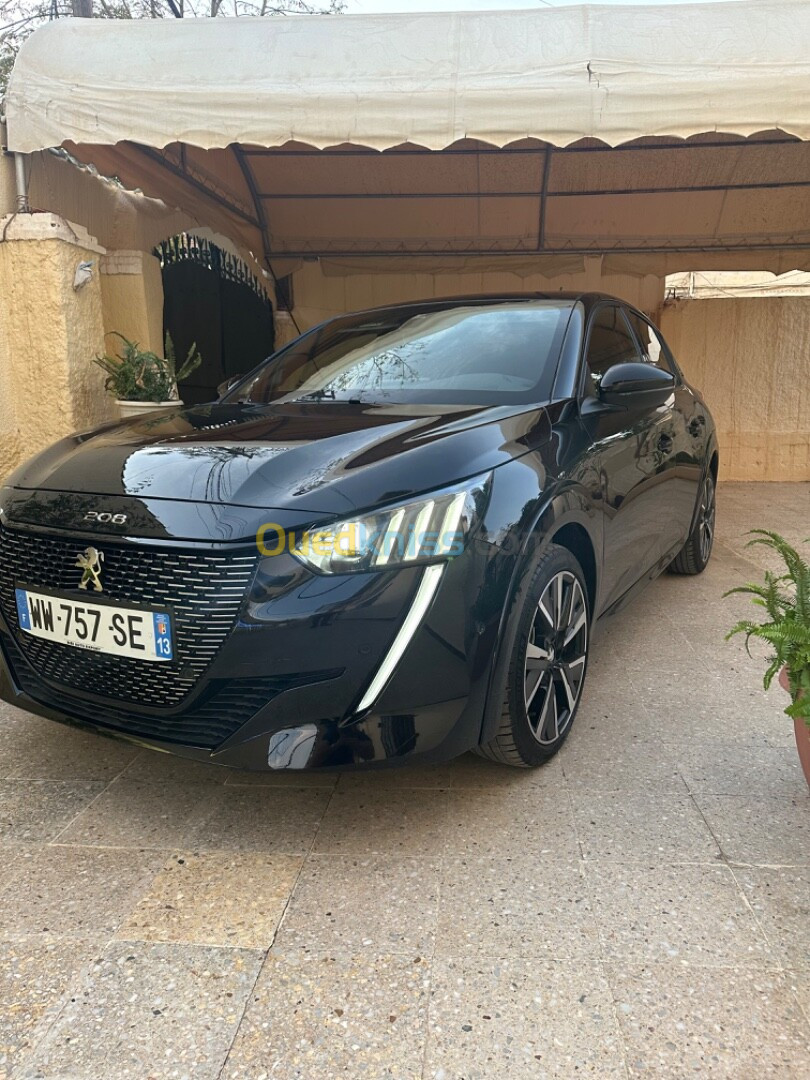 Peugeot 208 2023 Gt