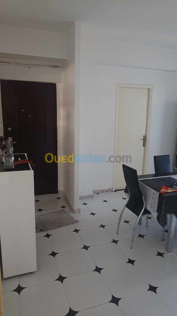 Vente Appartement F3 Tiaret Tiaret