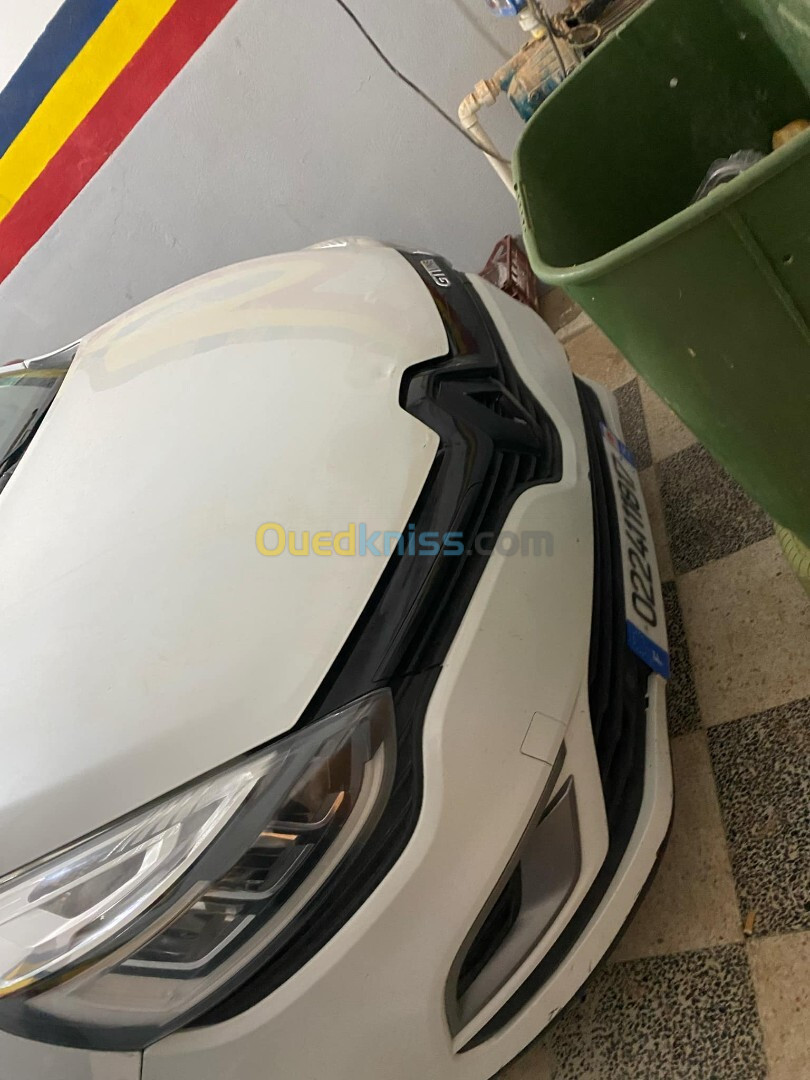 Renault Clio 4 2018 GT Line +