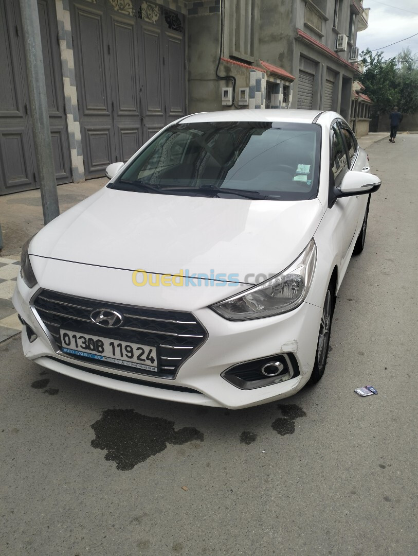 Hyundai Accent RB  5 portes 2019 Gl+