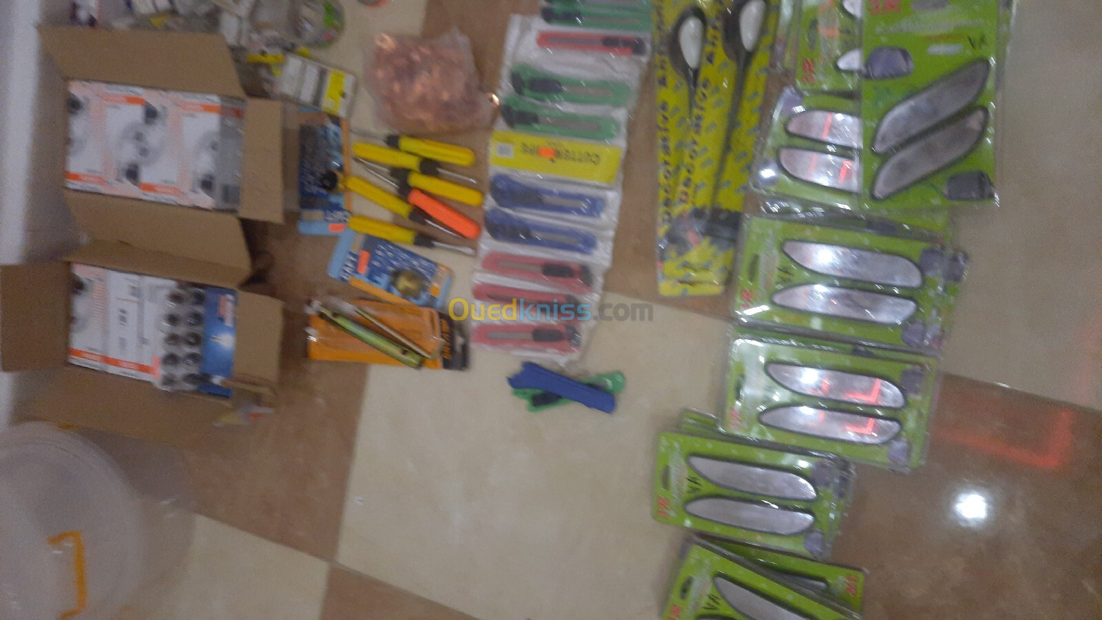 لو مخلط للبيع lot accessoires à vendre 