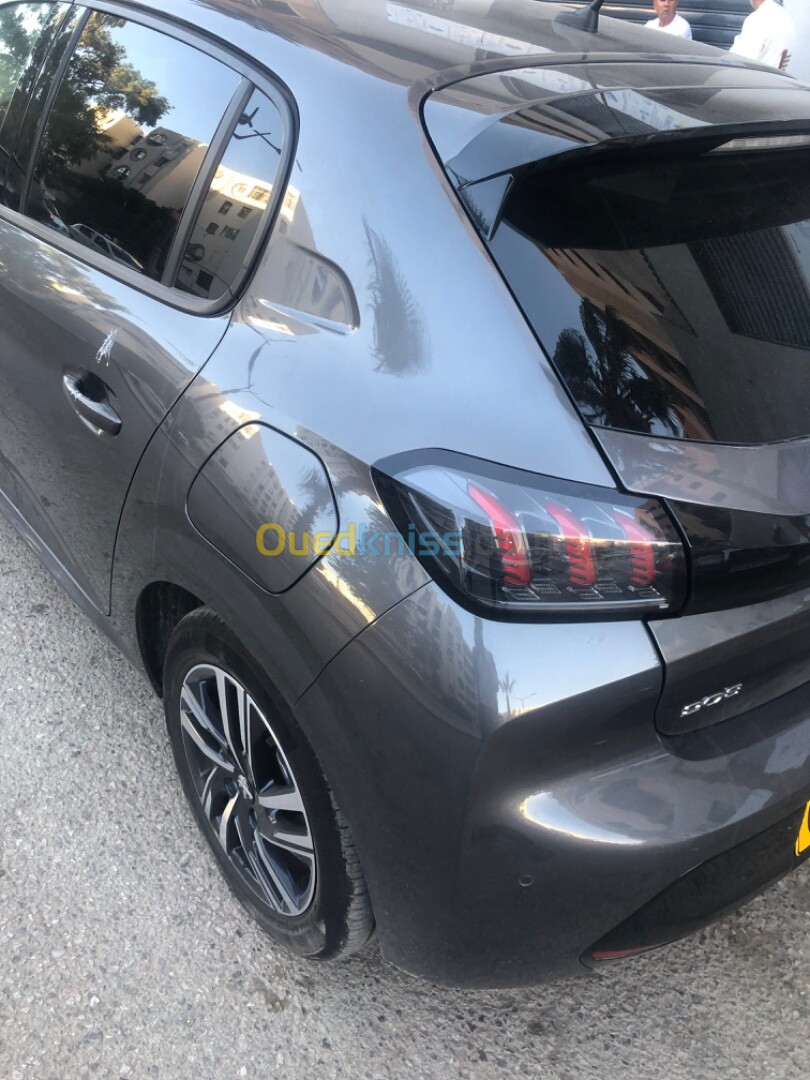 Peugeot 208 2022 Allure Facelift