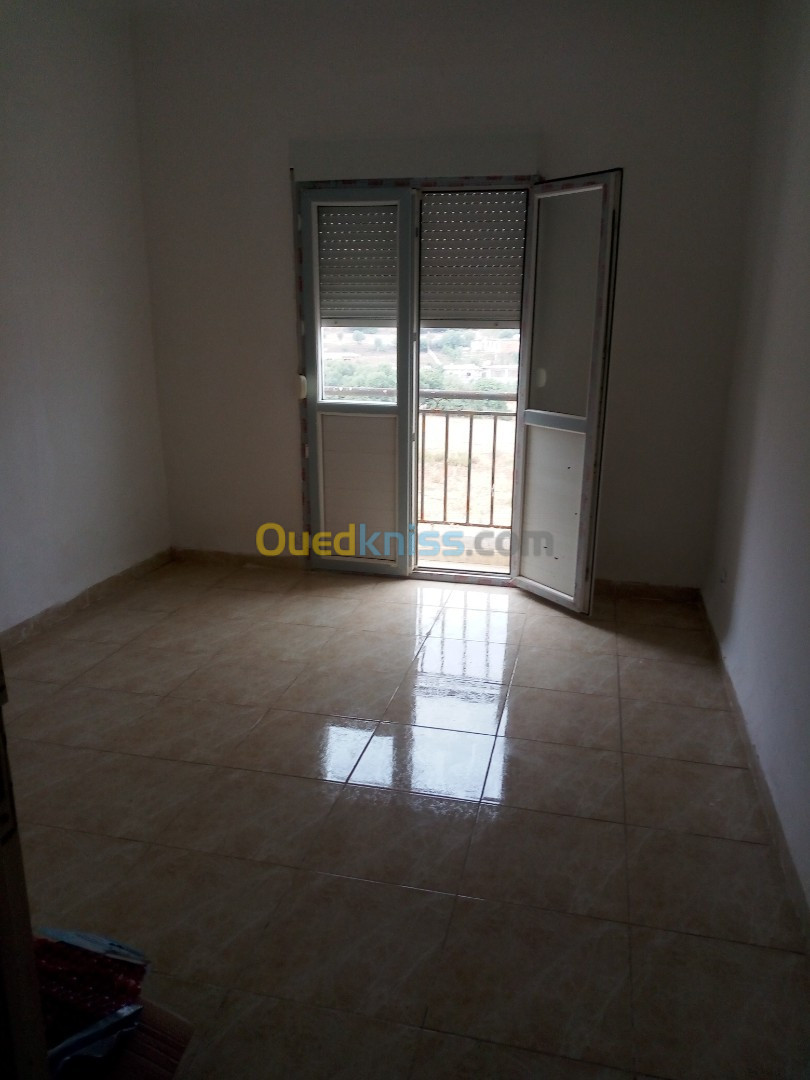 Echange Appartement F3 Blida Bouinan