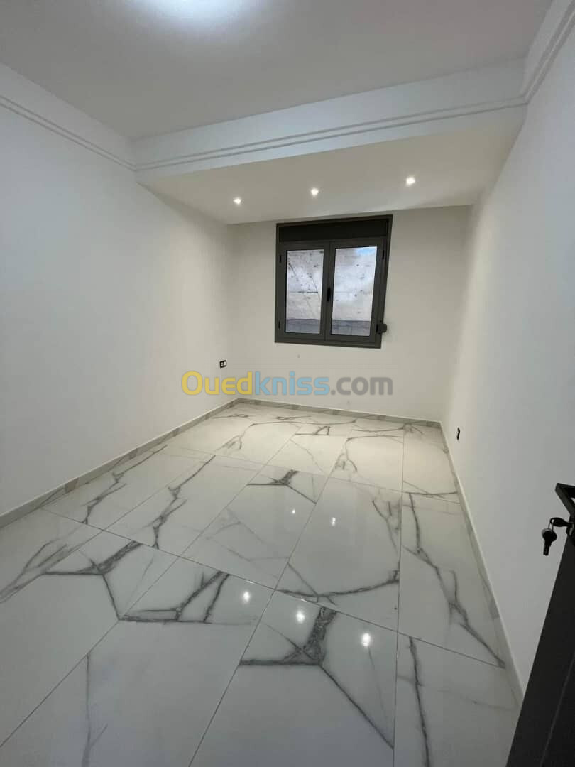 Vente Appartement F4 Alger Ain taya